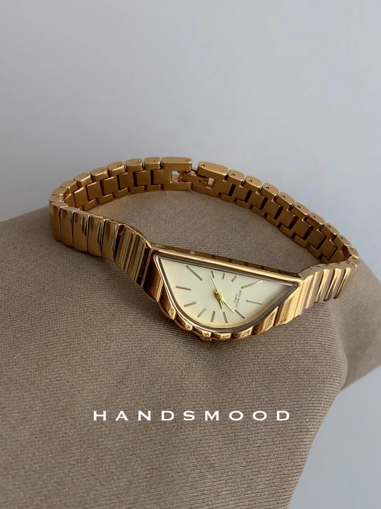women-watch-gold-half-moon-dial-medium-antique-fashion-niche-unique-design-ladies-quartz-watch