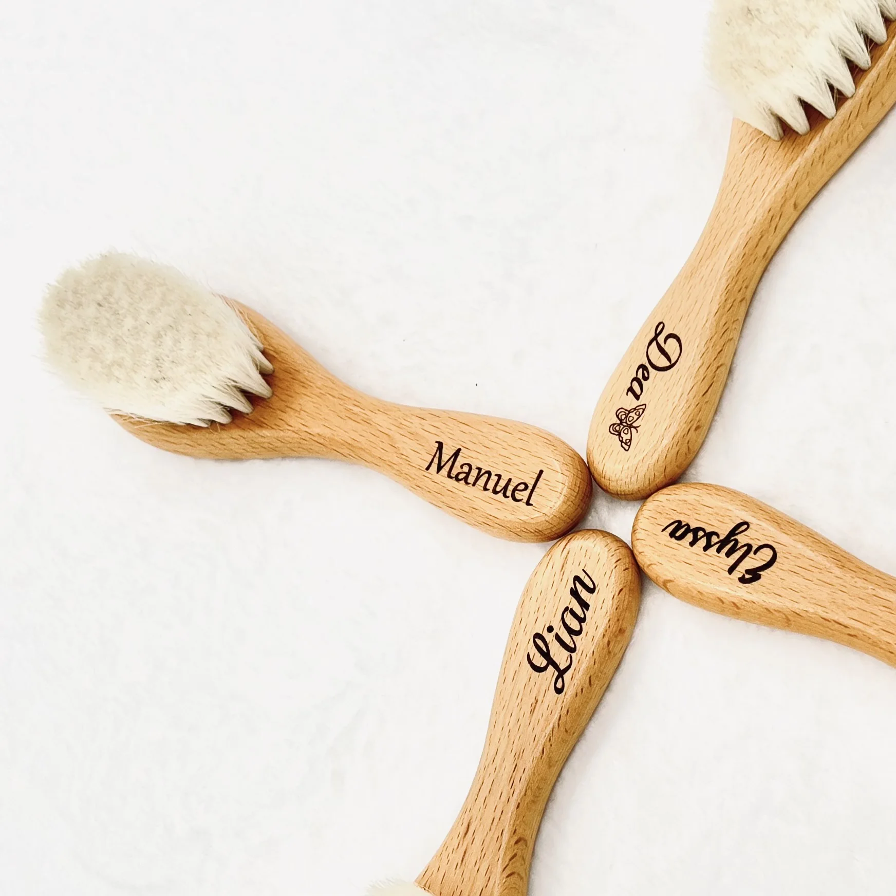 Customized Wool Baby Hair Brush Natural Wooden Boys Girls Head Comb Infant Head Massager Portable Bath Brush Comb For Kids