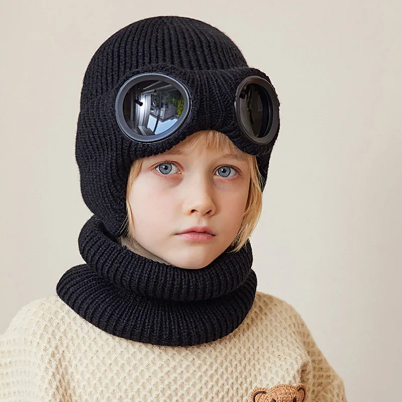 Ensemble bonnet et écharpe en peluche pour enfants, bonnet avec lunettes de soleil, protection des oreilles pour bébé, bonnet chaud pour enfants de 4 à 10 ans, 2 pièces, hiver