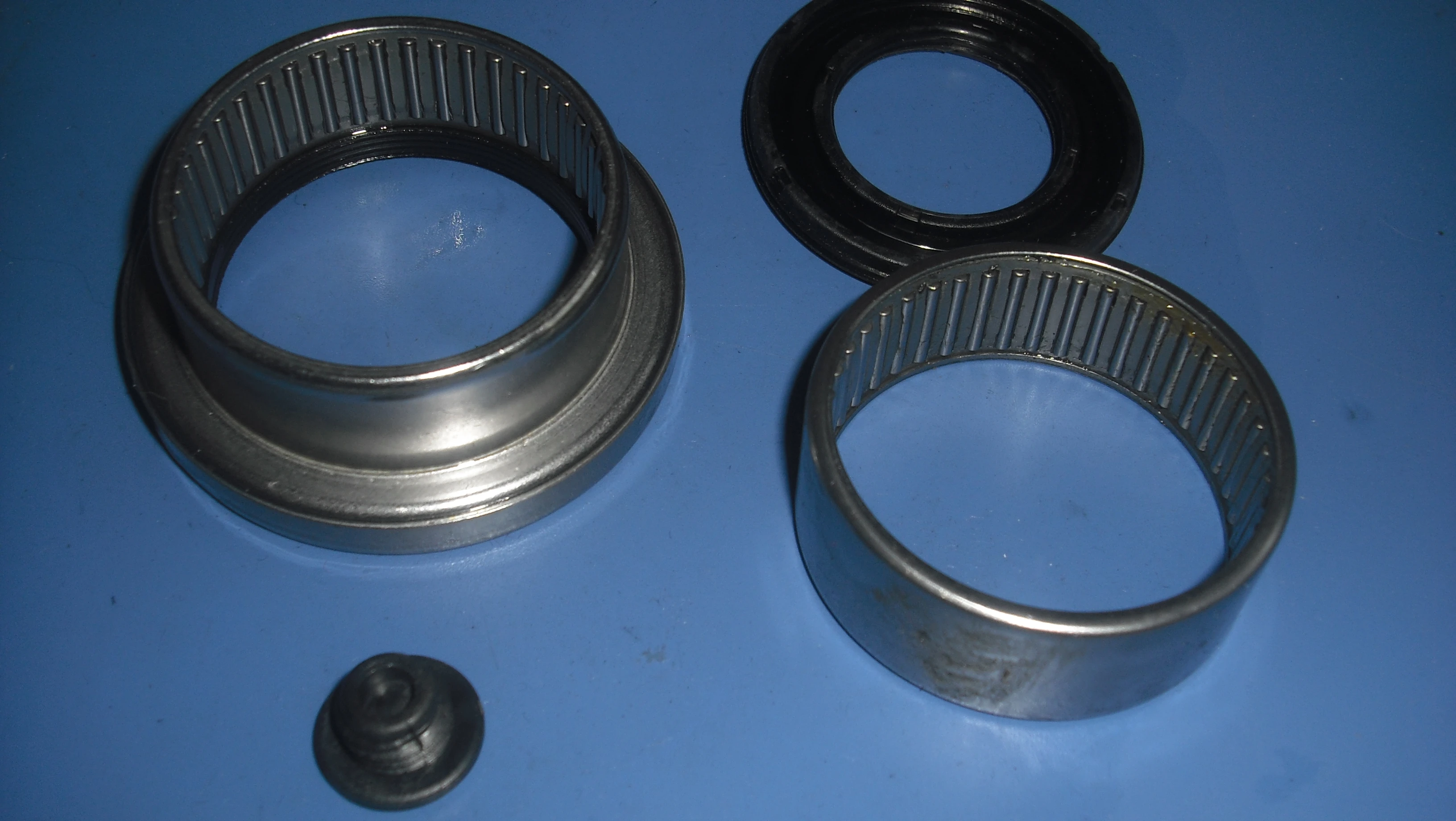 1 PC KS559.04 Rear Axle Arm Bush Bearing Repair Kit