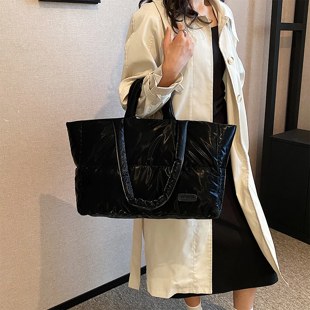 

Women Puffer Tote Bag Soft Casual Hobo Bag Versatile Quilted Puffy Handbag Large Capacity Casual Pillow Shopper Bag