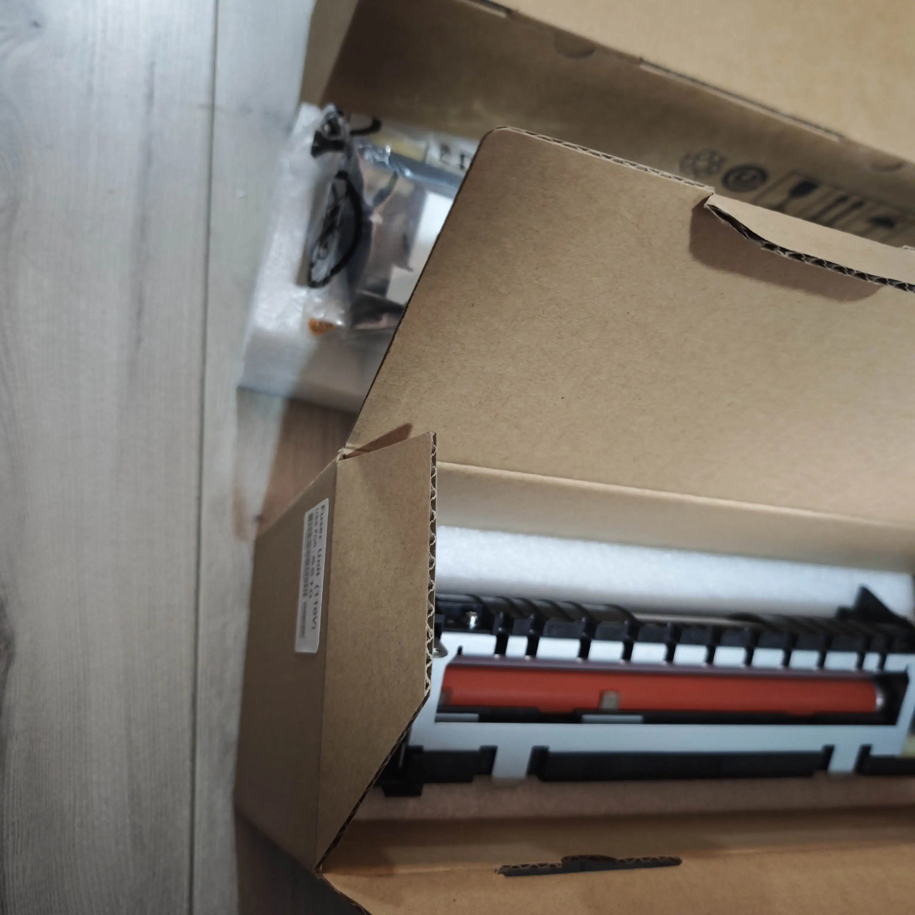 

Fuser Unit ASSY For Xerox Phaser 6510 6510DN Workcenter 6515 6515n MFP Laser Printer