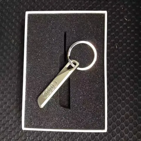 2025 핫 아연 합금 키링 자동차 키체인 키 홀더 자동차 액세서리 (아우디 A5 A6 C5 C6 C7 A4 B5 B6 B7 B8 B9 A7 A8 Q7 Q5 Q3 A3 용)