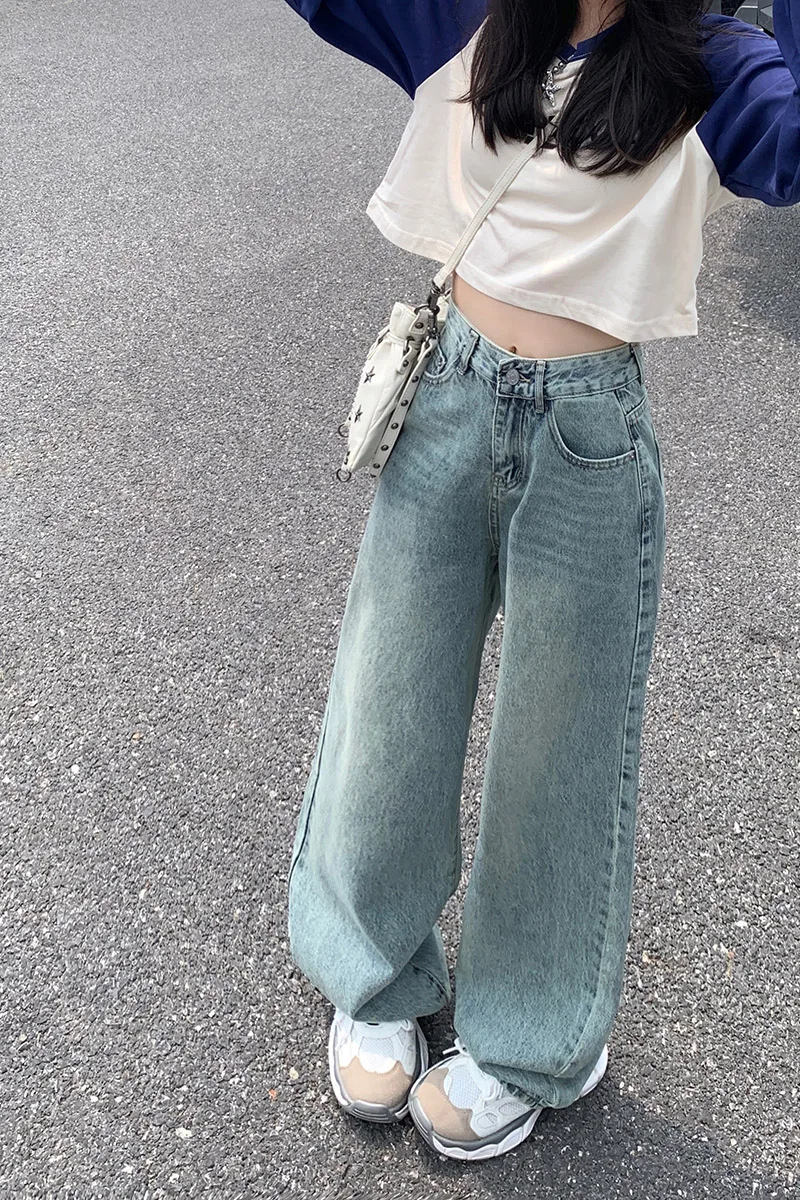 ZMAYC Women's Retro Style Vintage Straight Jeans Loose High Waist Denim Pants Female Wide Leg Trousers Comfortable Casual Pants