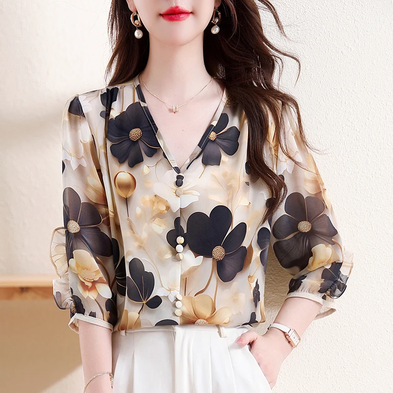 New Fashion Beautiful 3D Floral Printed Shirts Summer 3/4 Sleeve Women Streetwear Silk Blouses Loose Casual Ladies Pullovers Top