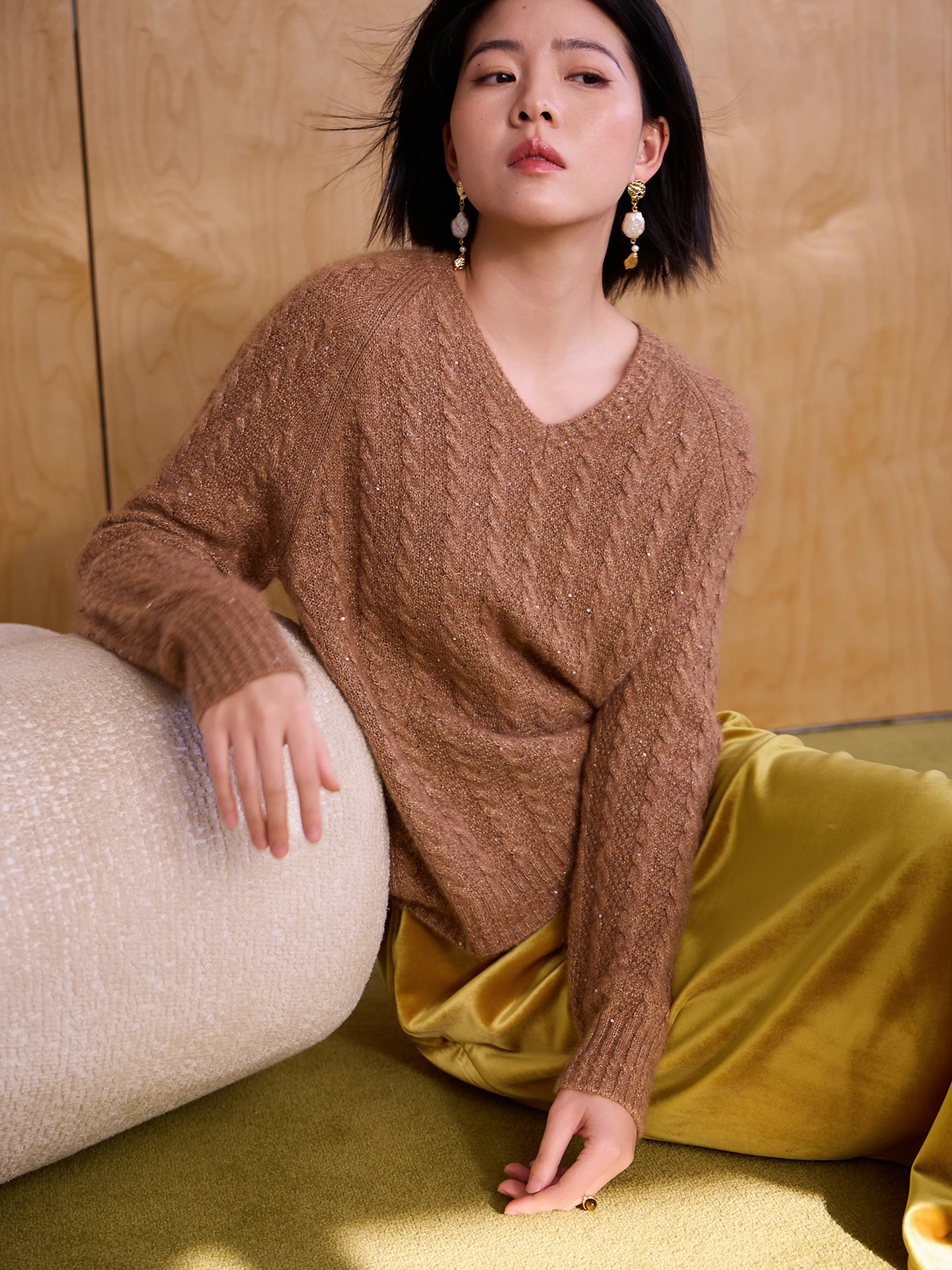 

Свитер WeTHEE Yangze Soft из смесовой пряжи с V-образным вырезом, свободного кроя, из нейлона, полиэстера и шерсти, с длинными рукавами