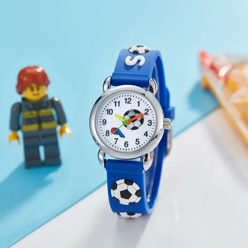 Montre de sport à motif de football de dessin animé pour enfants, montre-bracelet numérique simple pour garçons et filles, montres pour étudiants, mode, cadeaux