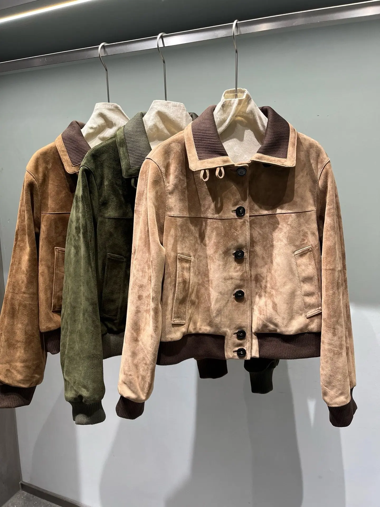 

2026 Spring And Autumn New Sheepskin Single Button Jacket Suede Leather Women S Short Leather Jacket Motorcycle Jacket