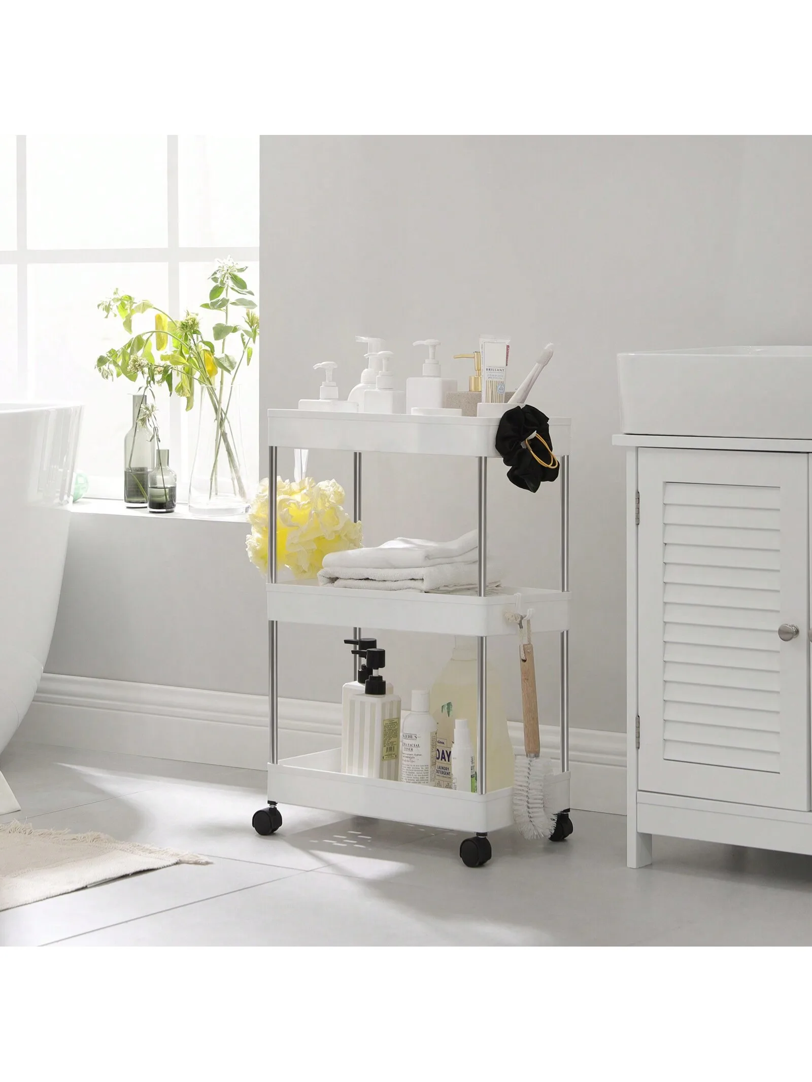 Carrello portaoggetti SONGMICS, ripiano scorrevole, 3 livelli, salvaspazio, per bagno, cucina,