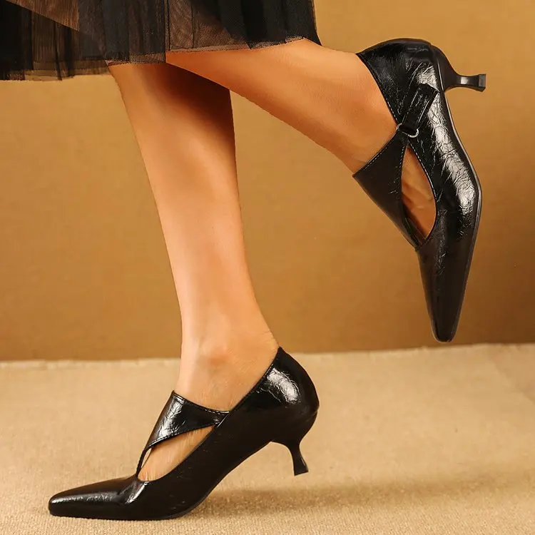 Women's Dark Retro Kitten Heel Pumps Pointed Toe Cross Strap Metal Buckle Elegant Chic Party Date Office Shoes for Women