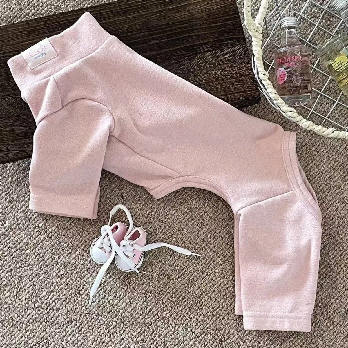Hunde-Pyjama für Kleine und Mittelgroße Hunde Erholungsanzug Niedlicher Weicher Atmungsaktiver Welpen-Schlafanzug Dehnbarer Haustier-Pyjama – Detail 7