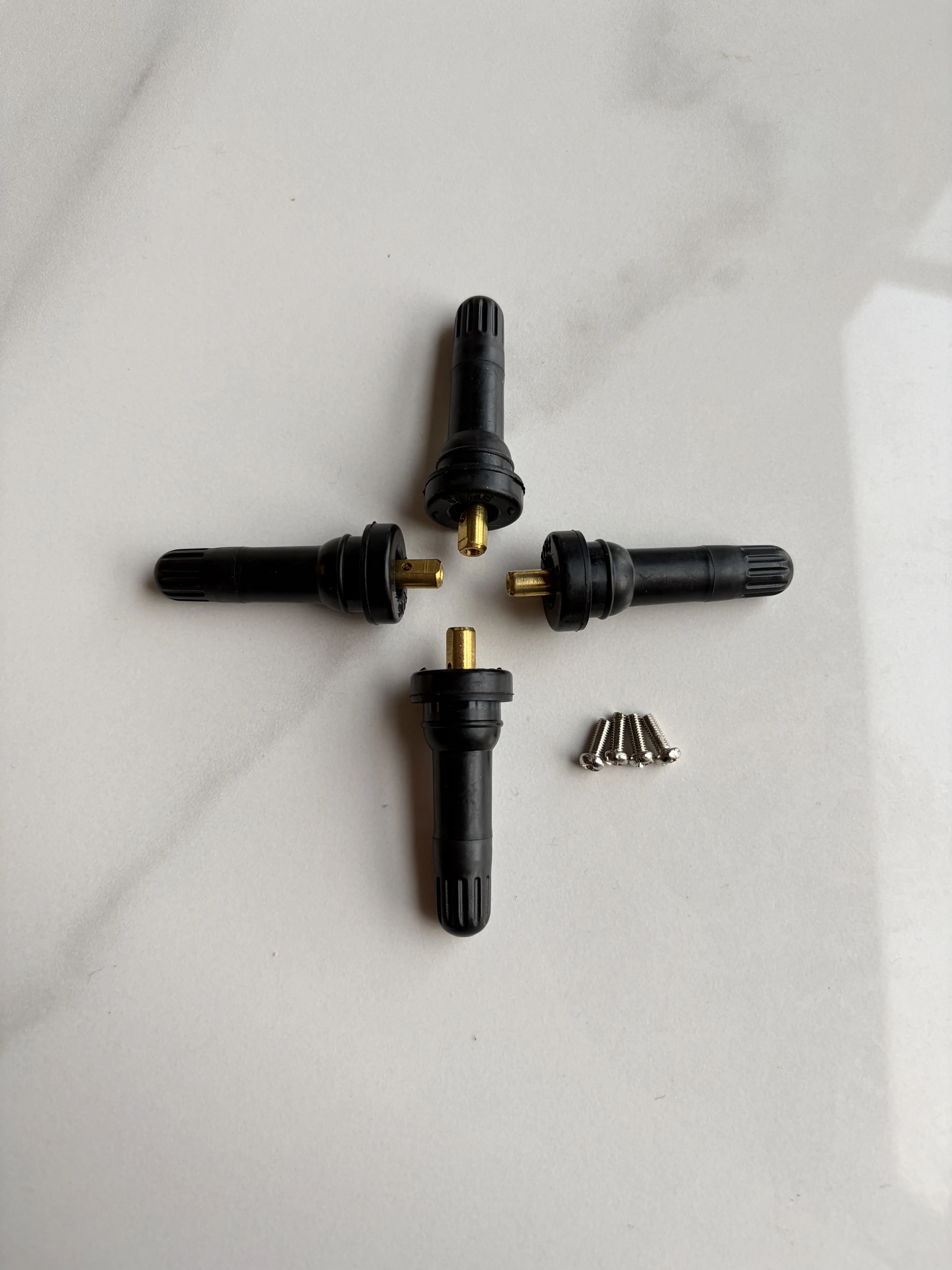 High Quality 4/50PCS TPMS Tire Pressure Sensor Rubber Valve Stem For GM-930A GMC Cadillac Chevy Car Accessories