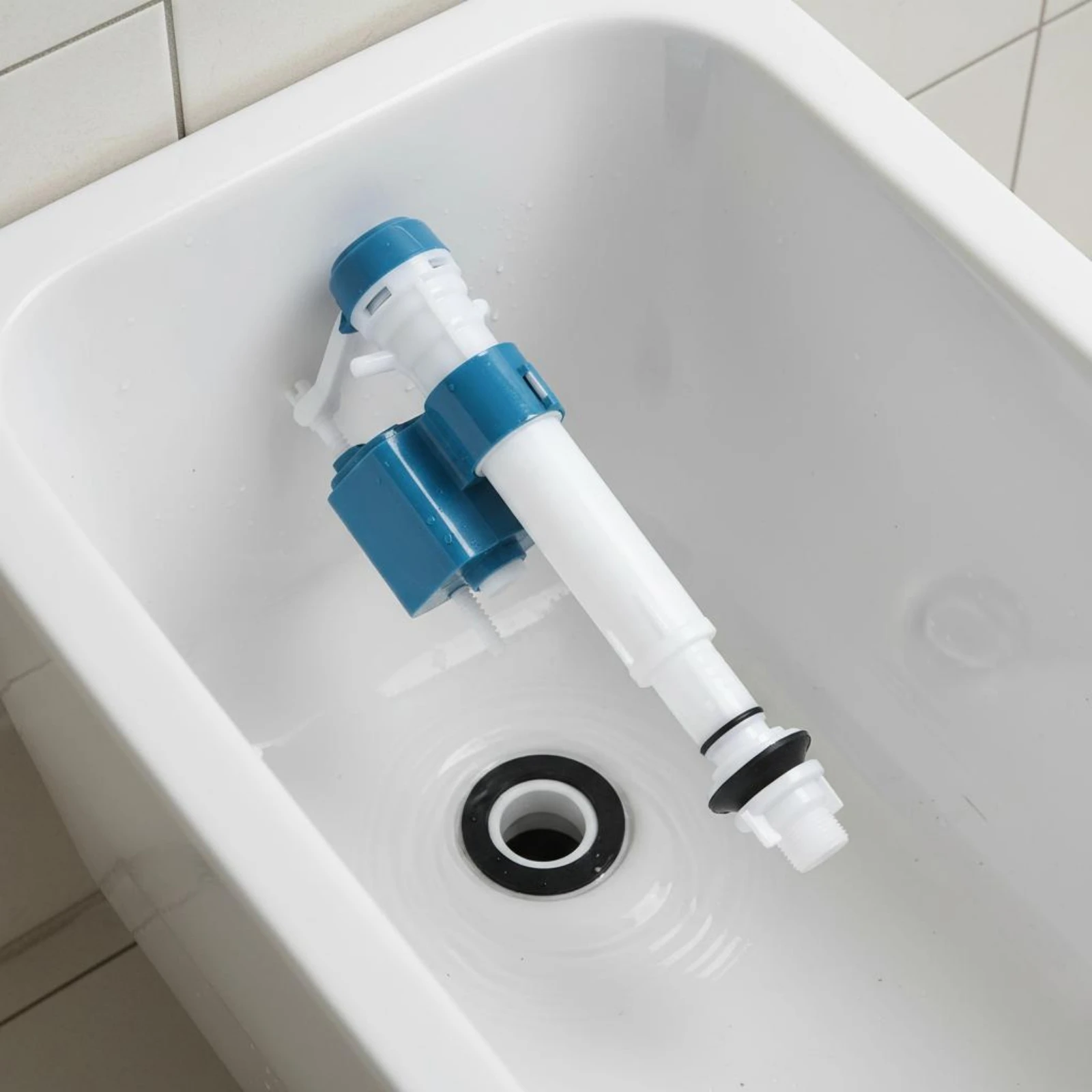 

ABS Toilet Valve Assembly Telescopic Toilet Reservoir Flush Valve Plumbing Hardware Blue and White Corrosion Resistant