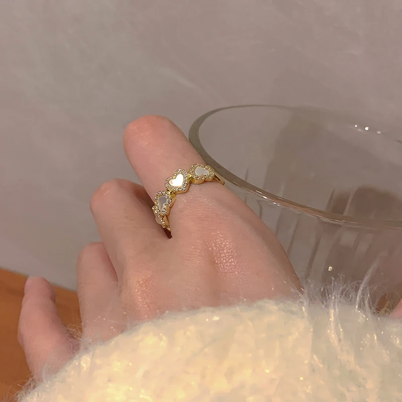 Girl\'s Sweet Imitation Shell White Heart Shaped Micro Set Zircon Open Ring 2024 Party For Women\'s Fashion Jewelry Accessories