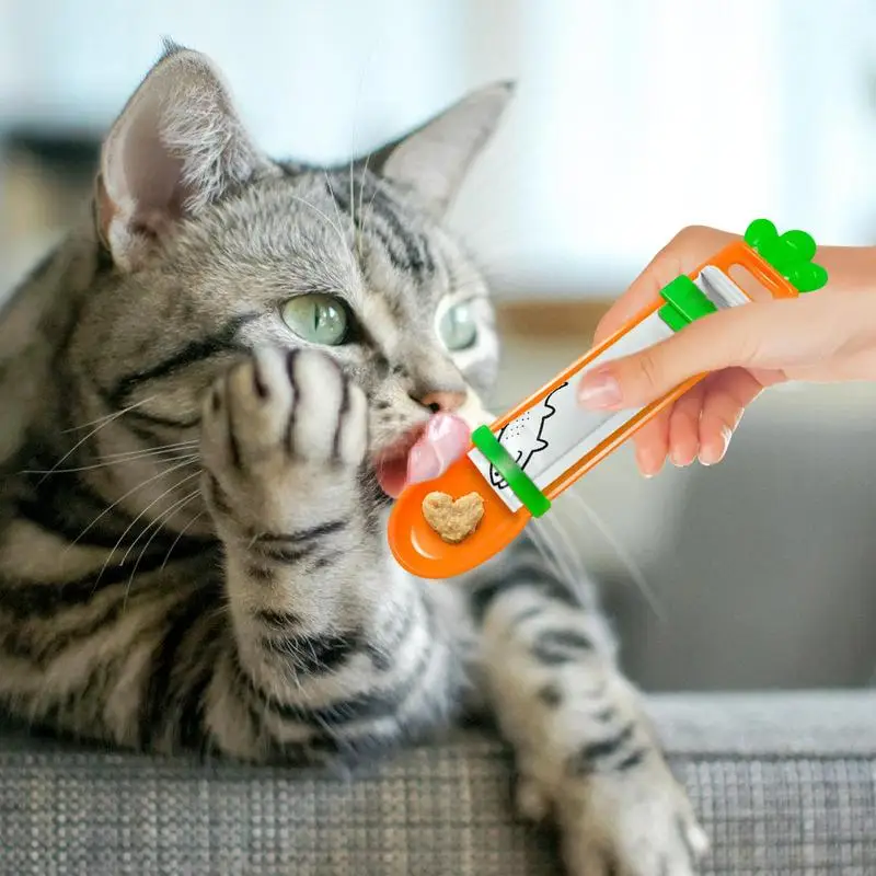 Cat Strip Feeder Strip Squeezer  Meat Mud Cat  Multifunctional Plastic Scoop Food Long Strip Cat Cat Snack Squeezer Feeder Spoon