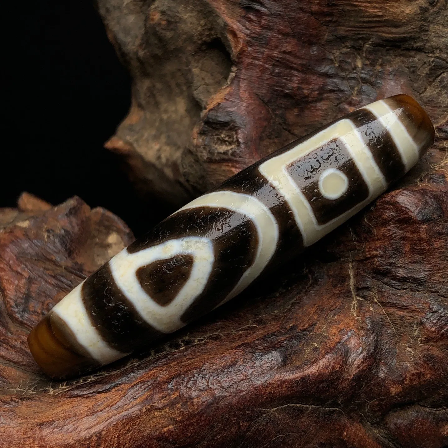 Tibetan Buddhism Agate Heaven Earth Totem Dzi Bead Amulet Necklace Pendant G186