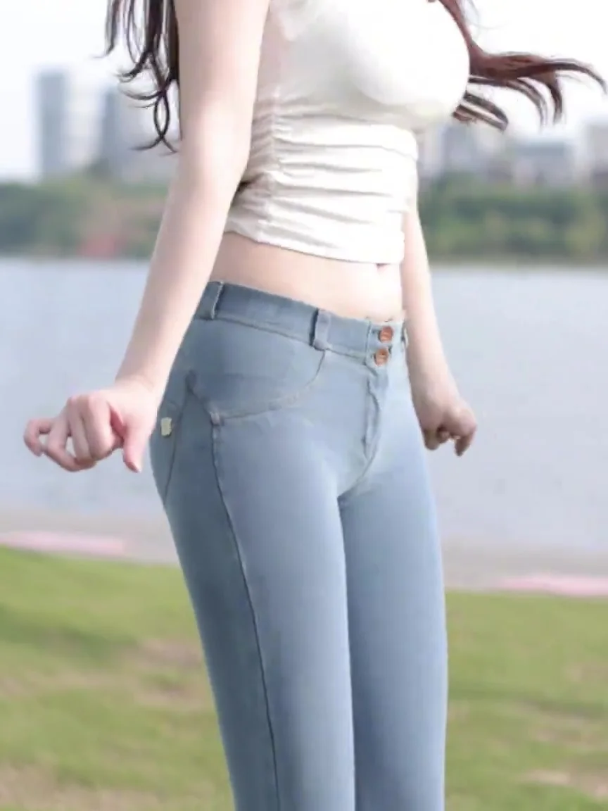 Low-Waist Sexy Sporty Fitness Yoga Jeans Women's Summer Denim Tight Fit Butt-Lifting Retro Style Casual Home Wear Jeans
