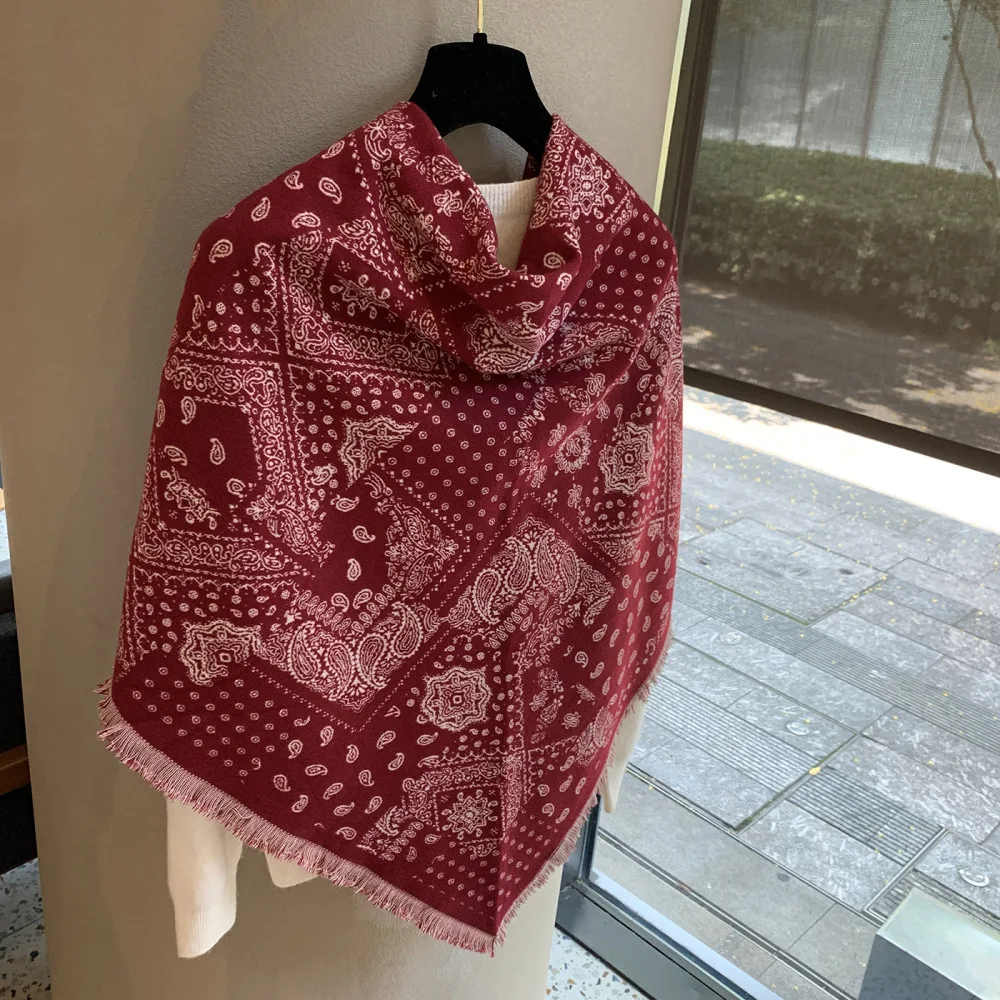Retro Burgundy Cashew Flower Imitation Cashmere Triangle Scarf Women's Winter Warm Fringed Shawl Versatile Outer Silk Scarf