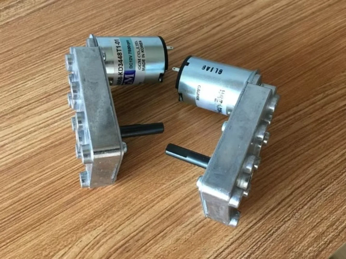 KGC-0030-KD3448T2 24В-7500 прибор