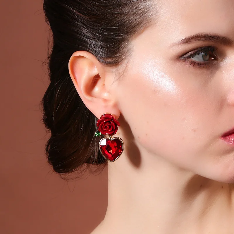 Fashion Jewelry Elegant New Arrival Red Color Rose Design Creative Lovely Memorable Heart Pendant Earring For Girfriend