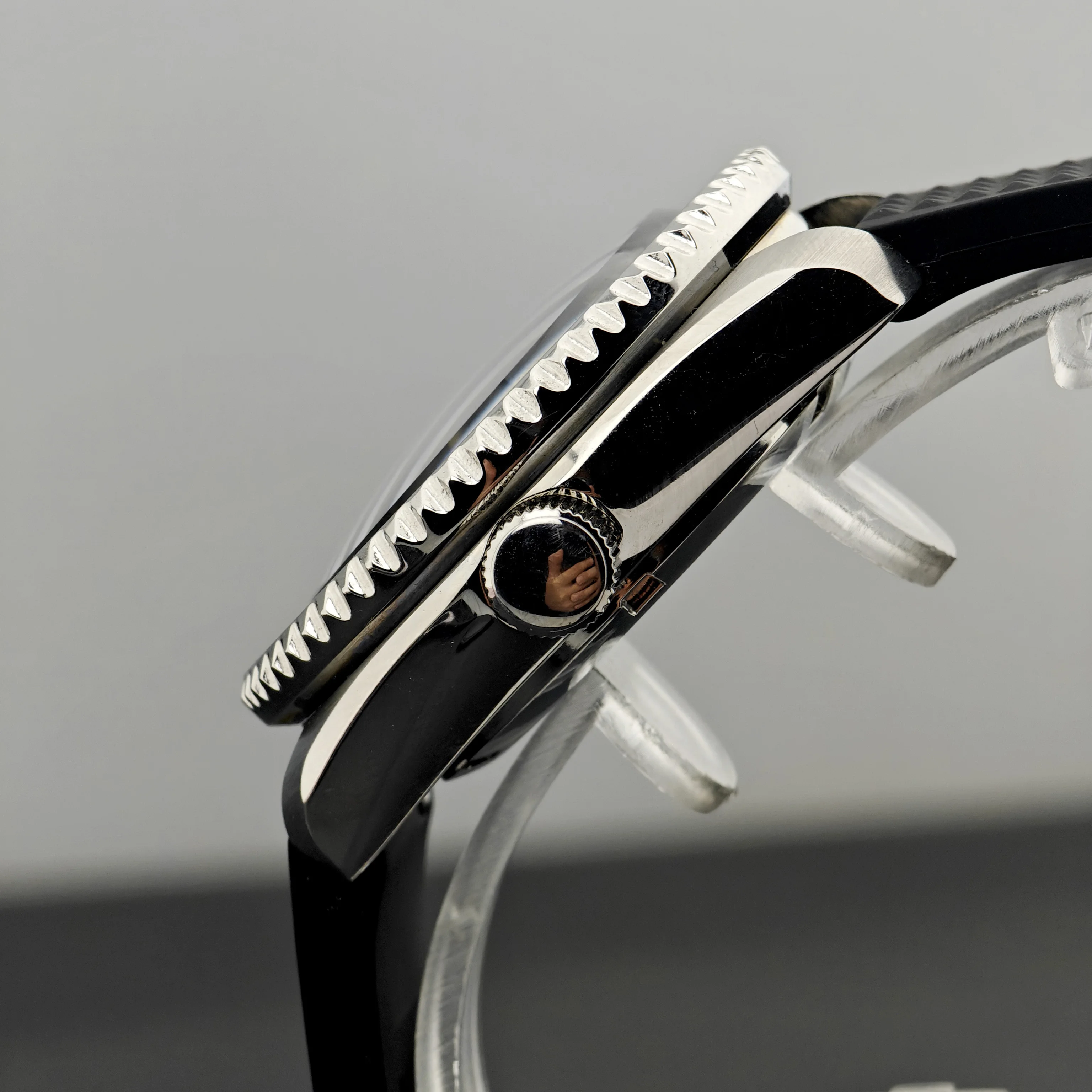 Benutzerdefiniertes Logo CORGEUT NH35 Automatikuhr Herren Saphir 316L Stahl 100M Wasserdicht Taucher Silikonarmband 6020 – Detail 8