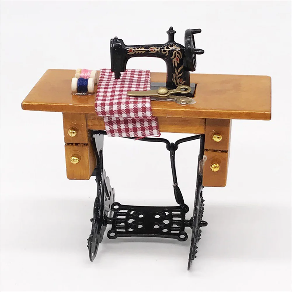 Chzimade Dollhouse Miniature Furniture Retro Sewing Machine Knitting Tools Model Doll House Decor Simulation Furniture Model