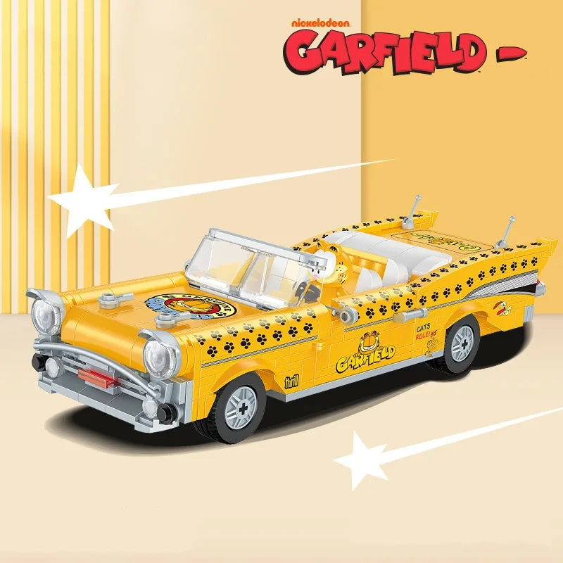 Garfield Series Building Blocks Convertible Car TV Model Bricks Creative Desktop Ornaments DIY Toys For Kids Holiday Gifts