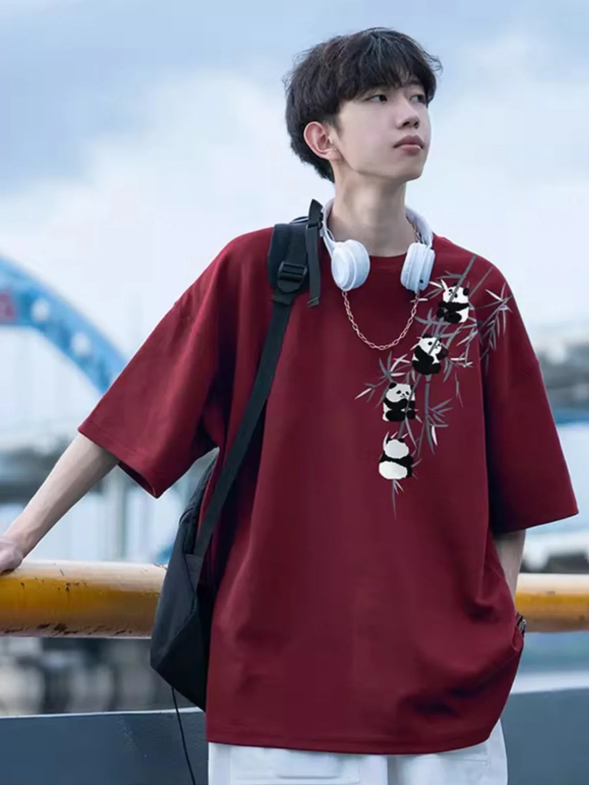 

New Chinese Sle Red Wine T-irt Men's ort Sve Summer Trendy Street Sle Faionable Loose Fit Cotton round Ne Print