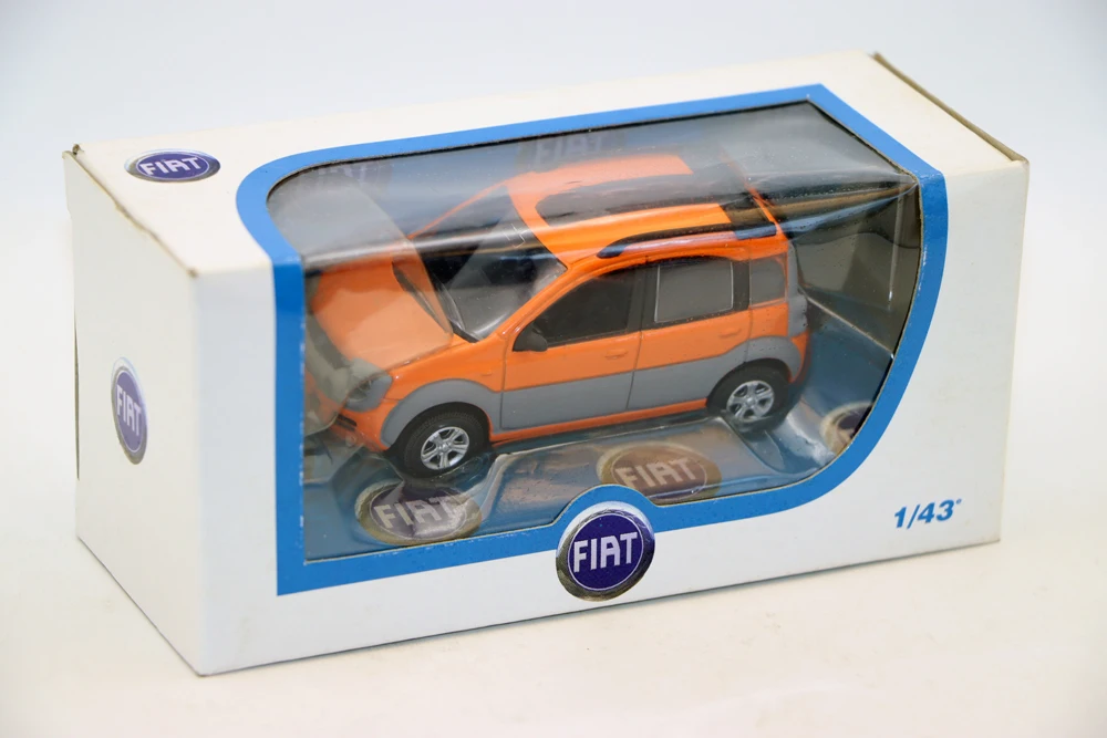 NEW 1 43 Scale Fiat Panda SUV Car Diecast Alloy Simulation Toy