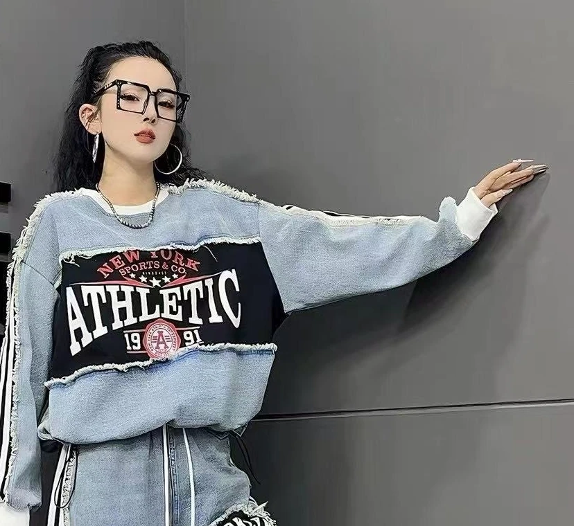 European Style Denim Sweatshirt for Women 2025 Autumn New Color-Block Letter Print Frayed Hem Drawstring Tops Streetwear Women