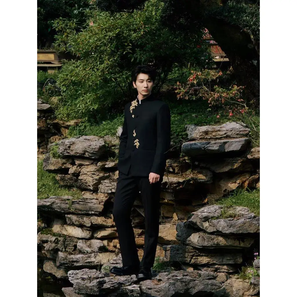 

New Chinese Sle Heavy Embroidery Plum Blossom Men's Suit Jaet Vintage Haome High-End Feelings Casual Loose Fit Polyest...