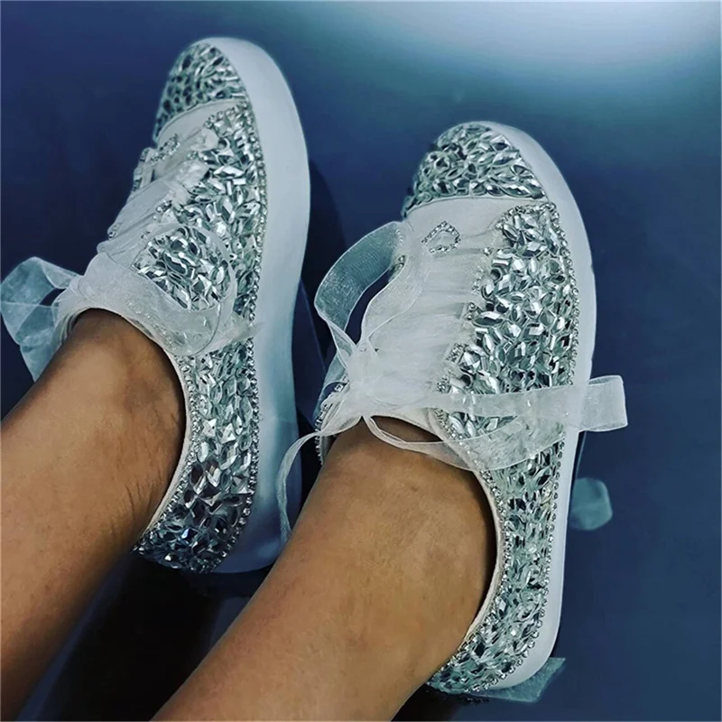 Handmade luxury rhinestone sequins pure white low top wedding plimsolls women\'s large size casual running shoes 35-44