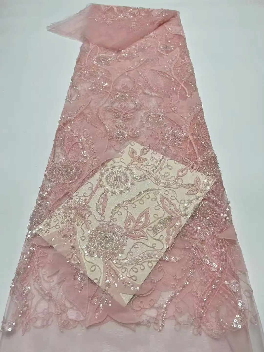 

2026 Высококачественная роскошная кружевная ткань с блестками, французская вышивка, бусины для жениха, африканская, нигерийская мода, шитье вечернего платья