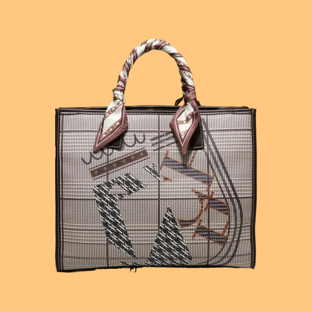 

2025 Trendy Large Capacity Commuter Tote Bag Simple Solid Color Crossbody With Fashionable Leather Letter Logo