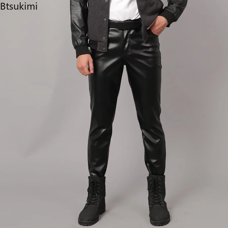 Pantalon en cuir PU pour hommes, Slim, à la mode, pour spectacle de danse, de fête, polyvalent, pour motard, nouvelle collection 2026