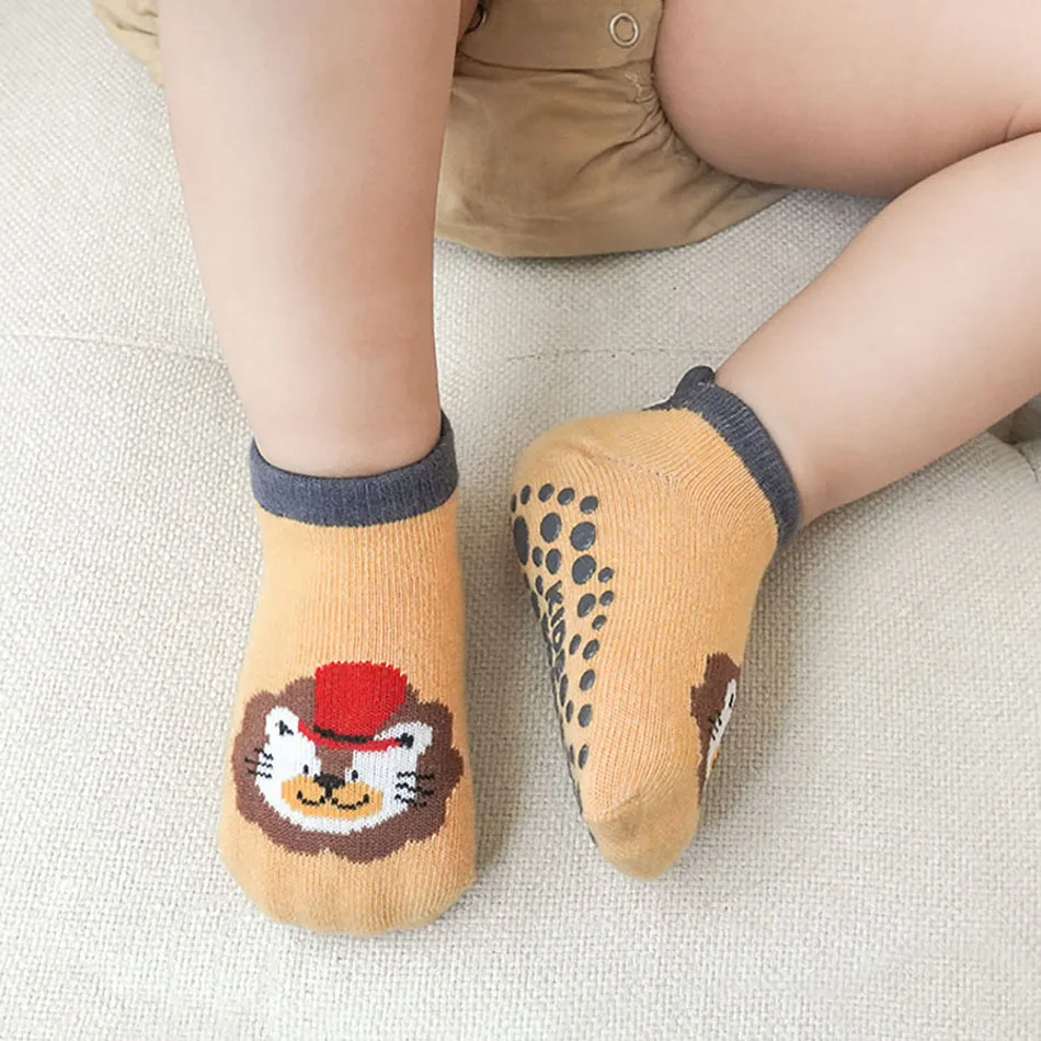 3D漫画滑り止めローカットソックス,快適でソフトなホームウェア,ジャンプと這う,ベビーゲームが不可欠