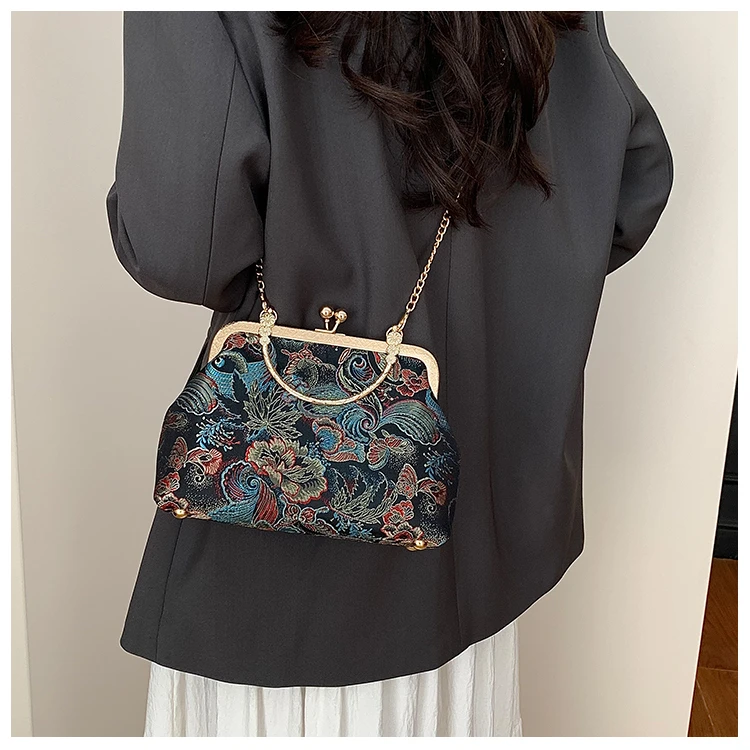 Silk Embroidery Crossbody Bag Patchwork National Style 2025 Hot Sale Bags for Women Hasp Simple Fashion Women's Handbags
