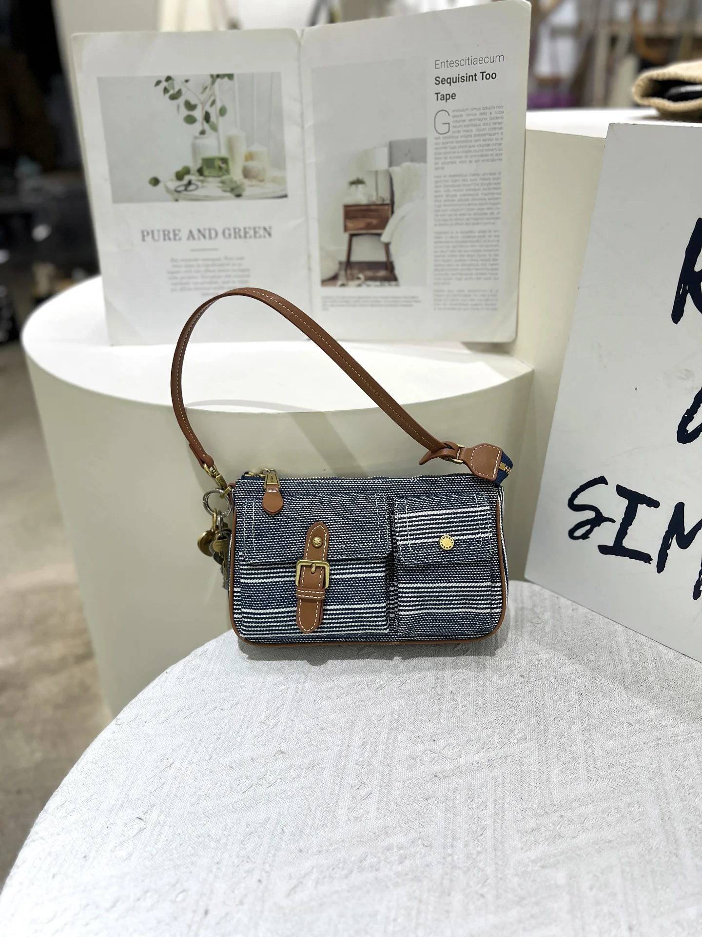 sac-bandouliere-en-toile-raye-en-jean-pour-femme-masha-2026-–-nouvelle-collection-elegant-cool-et-polyvalent