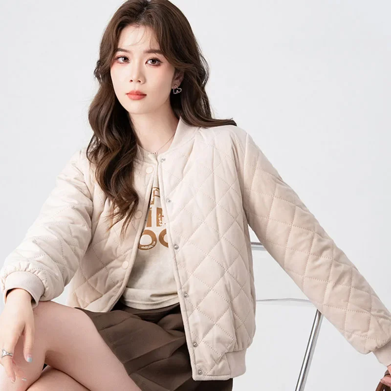 2025 New Women's Short Winter Quilted Jacket Ladies Single Breasted Cotton Padded Coat Korean Fashion Ultra Light Velvet Parkas