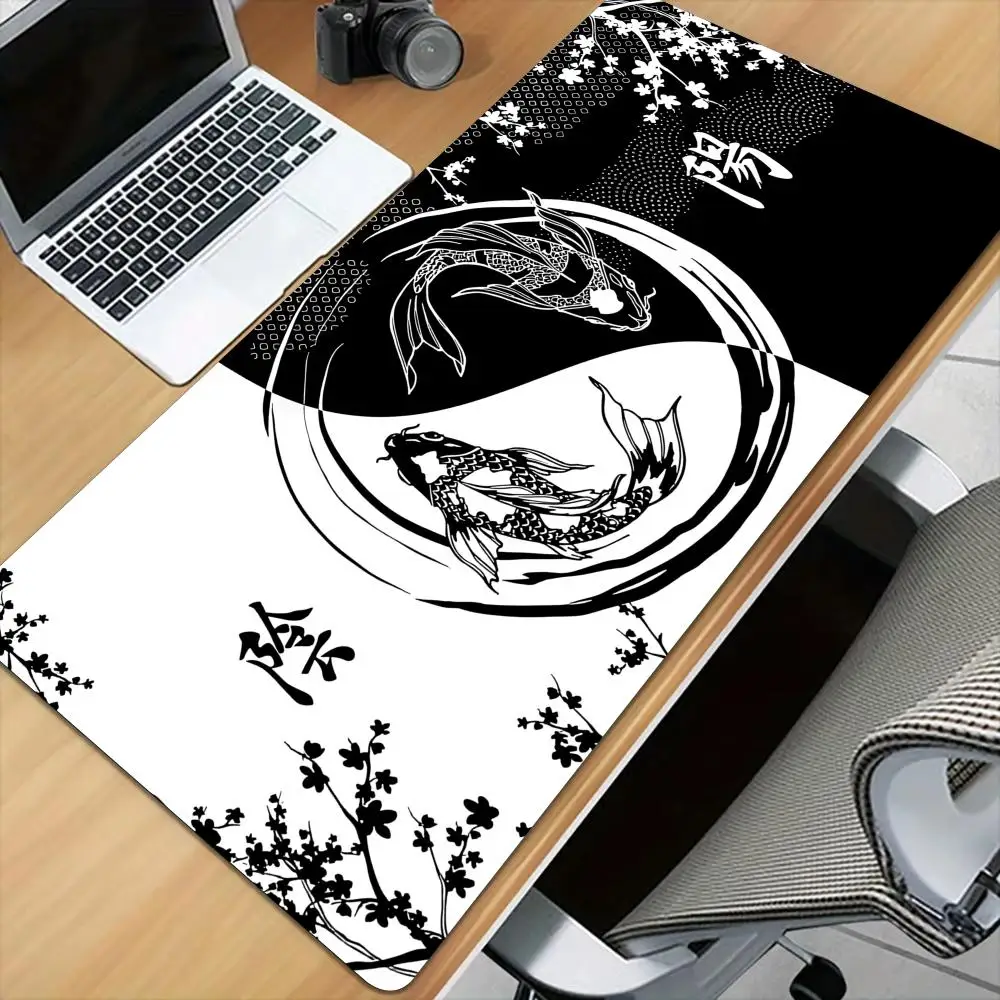 

Black and white mousepad Tai Chi Koi Design Mouse Pad Desk Mat Non-Slip Gaming mats pc accessories Extended pad Office carpet