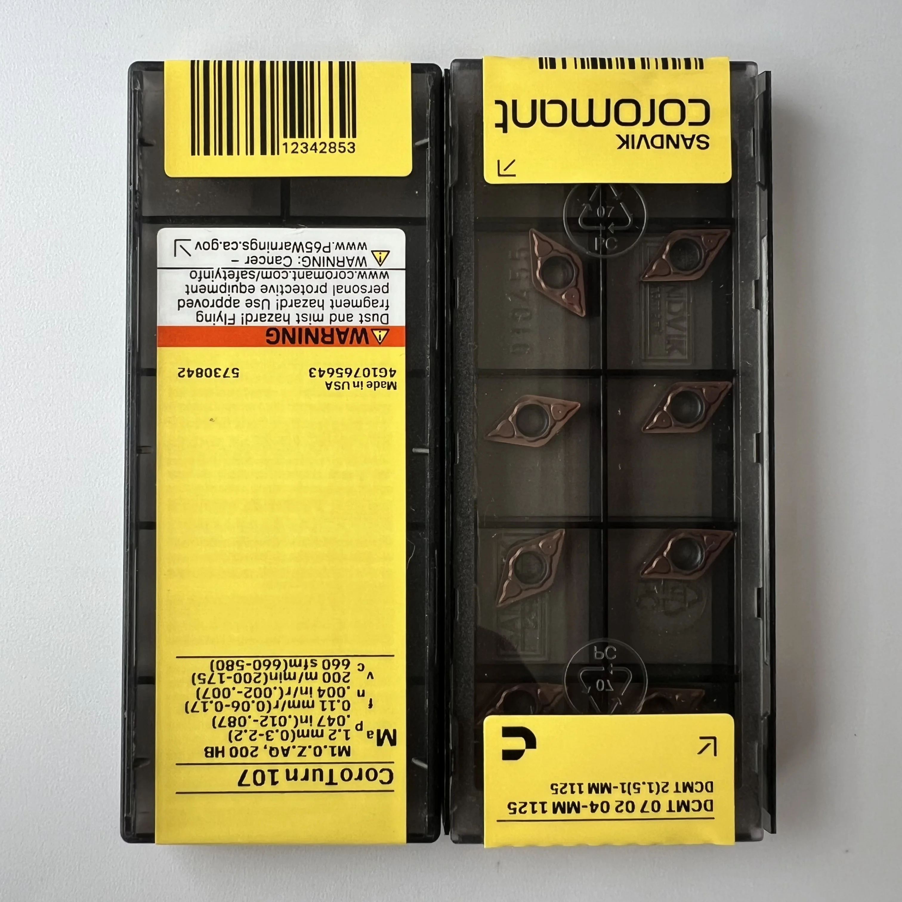 

DCMT070204-MM 1125 / Original product CNC cemented carbide blade 10 Pcs