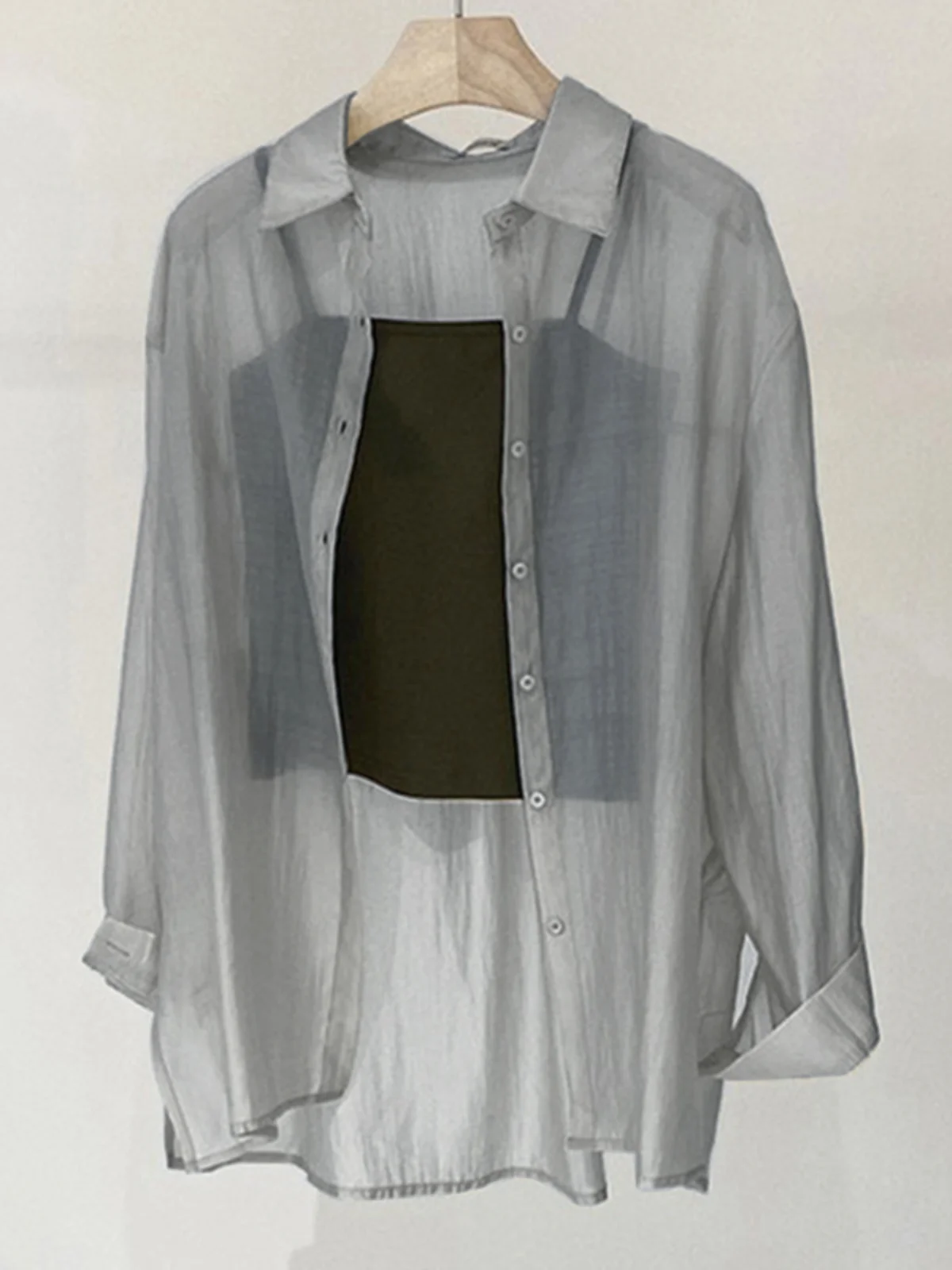 

Loose Women's Summer irt Sun Protection Silk Cardigan Lazy Sle Thin Outerwear Korean Version Button Design Long Sve Po...