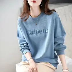 Embroidered Round Neck Hoodie for Women Loose and Versatile Simple Embroidered Long Sleeved Casual Top Trendy