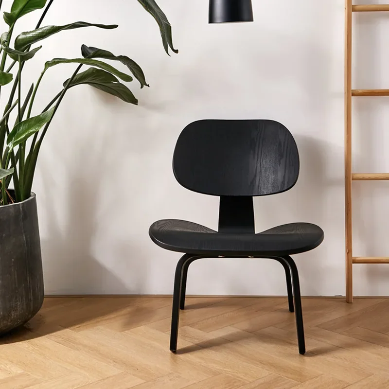 

Modern Walnut Shell Chair Replica for Home, Living Room, and Office Wooden Lounge Chair with Walnut Shell Design for Diving Room