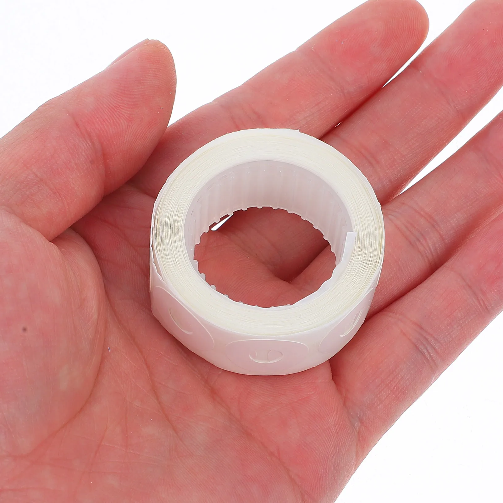 

500Pcs Paper Reinforcement Circles White Waterproof PVC Hole Reinforcers for Office School DIY Projects Page Strengthening and