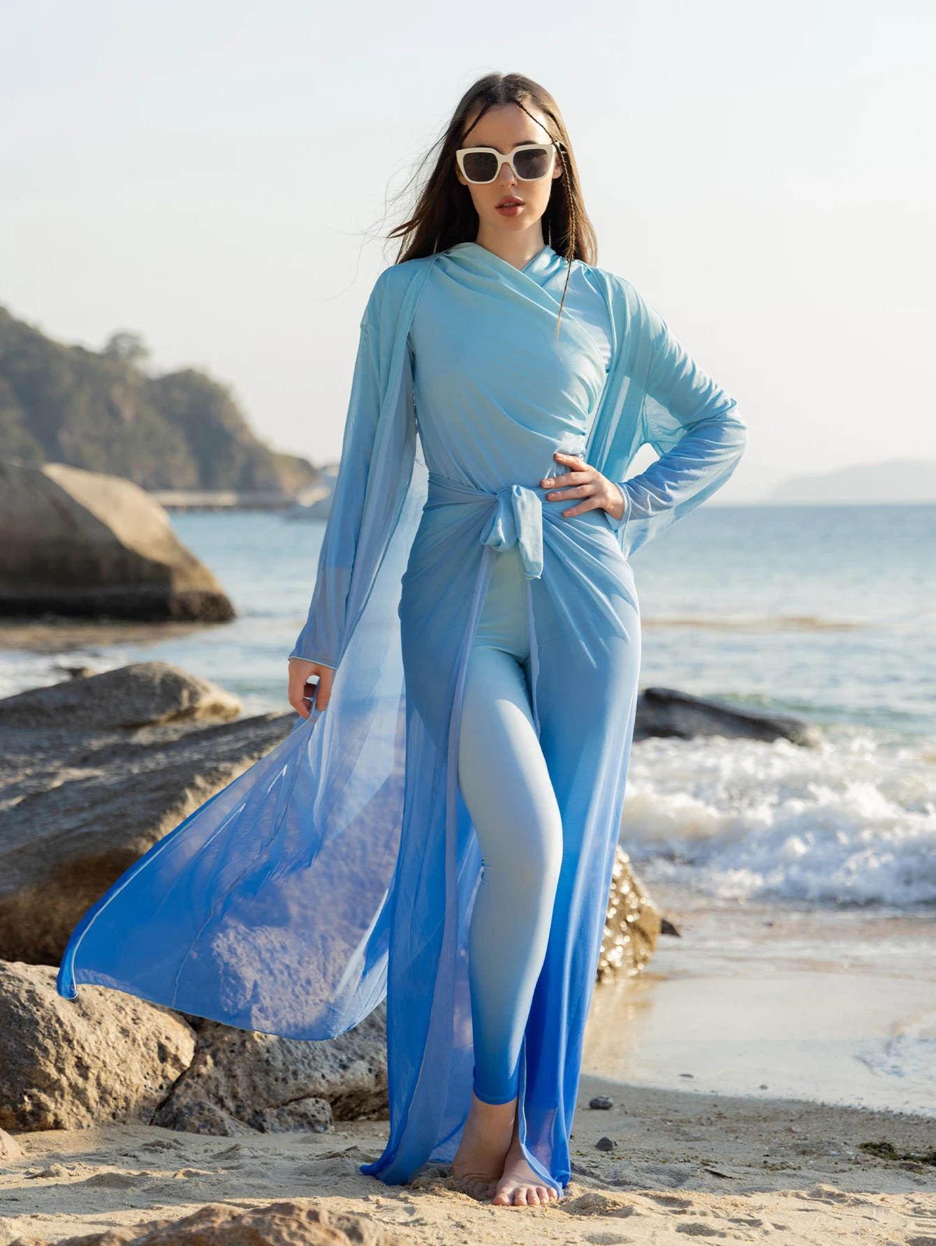4pcs Chic Modest Swimwear Burkini Femmes Elegance All Coverage Swimwear for Women Light Blue Long Sleeved Burkini with Pant