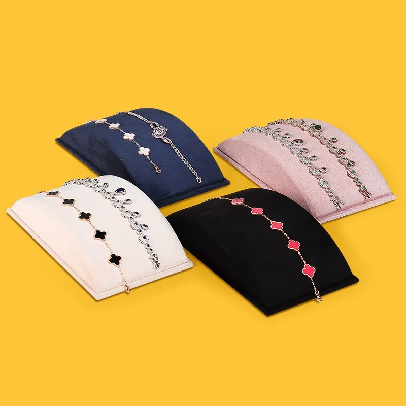 

Бархатная подставка для браслетов со серебряными цепочками, аксессуары для шкафа для фото и прямой трансляции, бархатная стойка для хранения ювелирных изделий