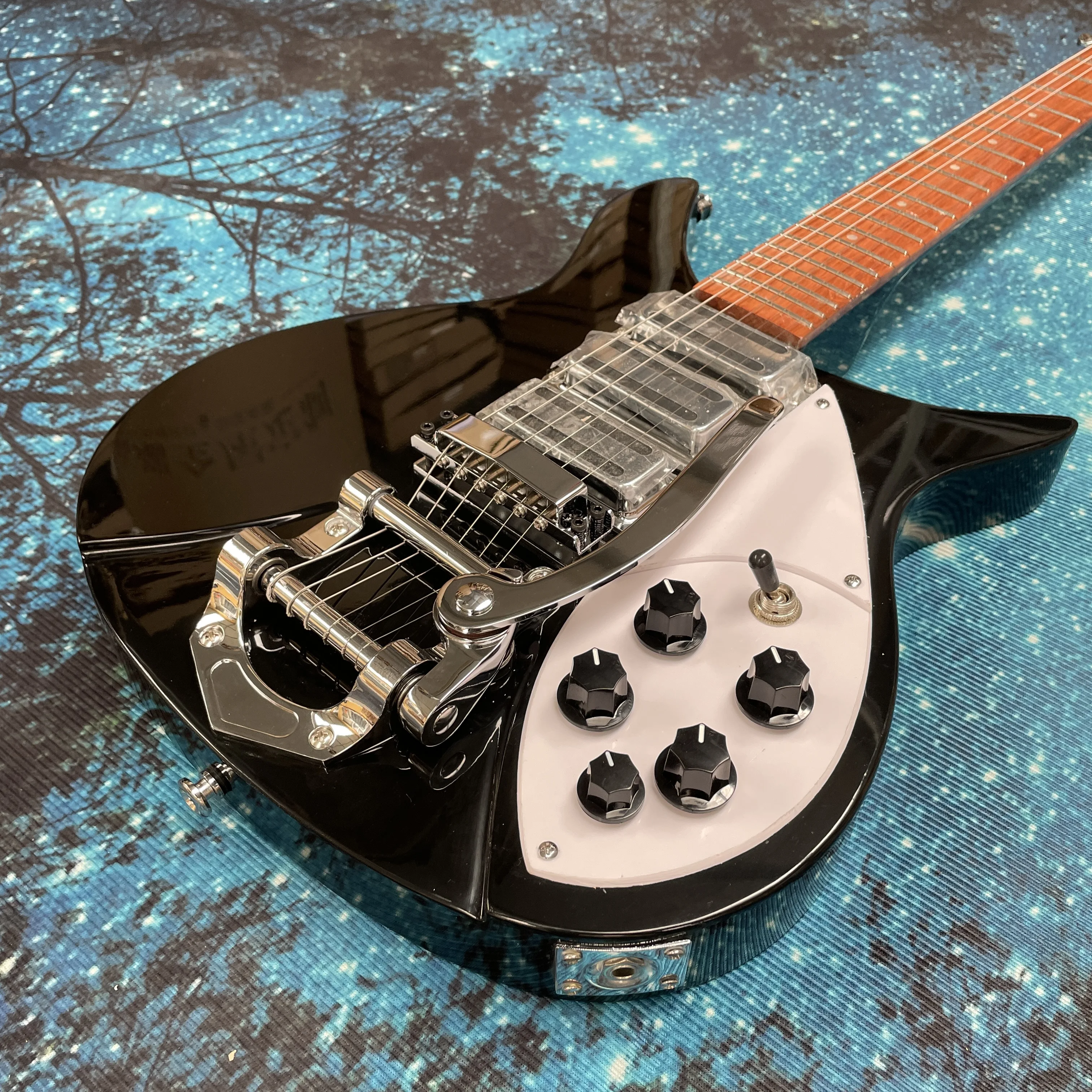 Black lacquer electric guitar, rosewood fingerboard guitars, 21-fret maple neck electric guitarra view 3