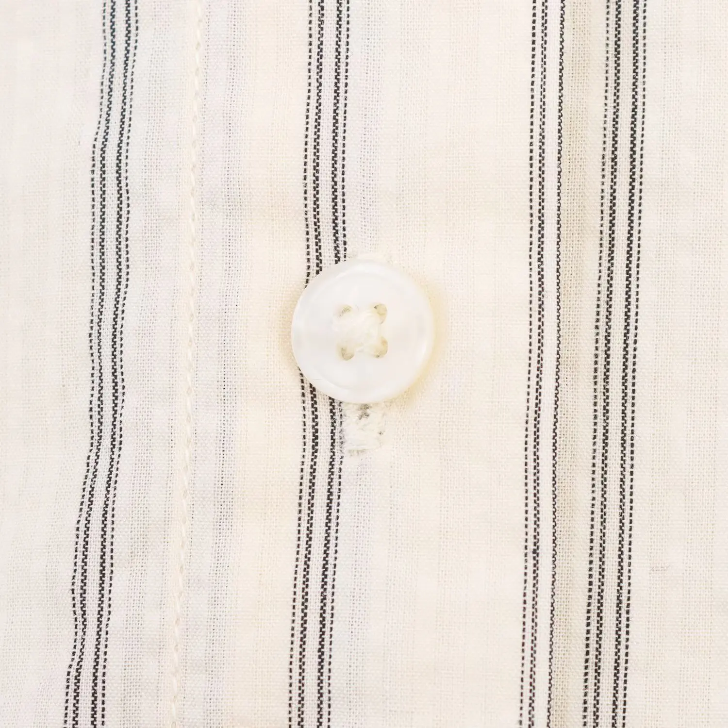 Freund-Stil, gestreift, lose, volle Ärmel, weiße Hemden, Damen, lässig, einreihiges Hemd mit Krawatte, 2025, Herbst, neue Damen-Oberteile – Detail 7