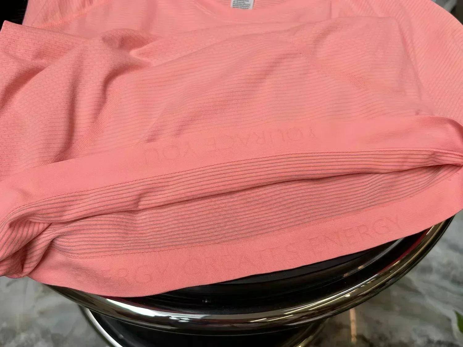 Limão feminino swiftly tecnologia versão curta esportes camisa de manga curta secagem rápida respirável alta elástica yoga fitness correndo topo